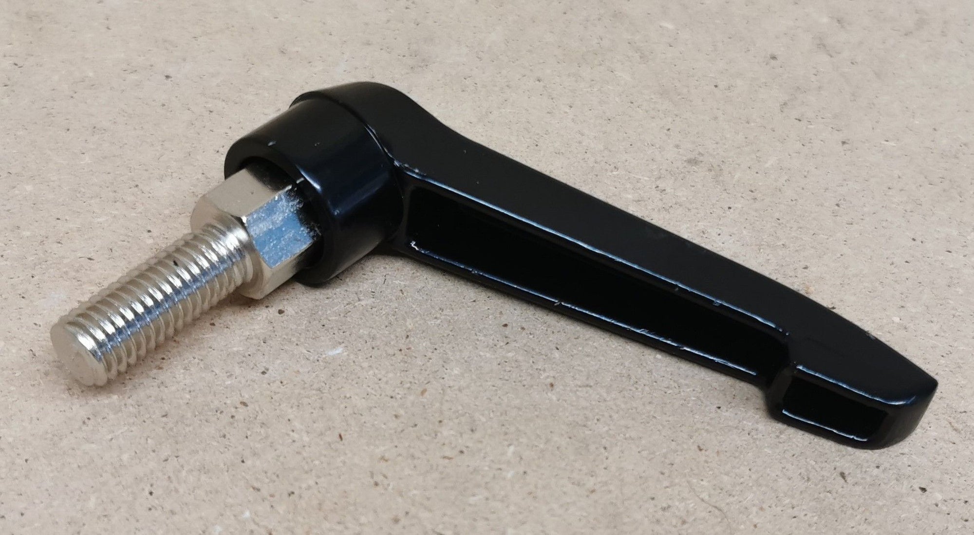 Spin Bike Adjustment Lever (Revolver Handle) – Description