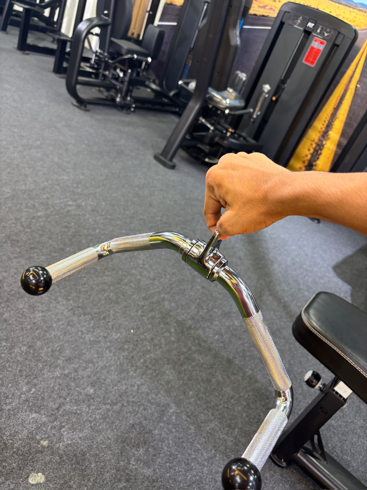 Elite Dual-Grip Cable Attachment